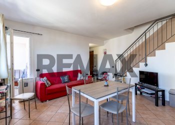 Sala da pranzo - Two-room apartment via Milano
 
40, Cantù - photo 6