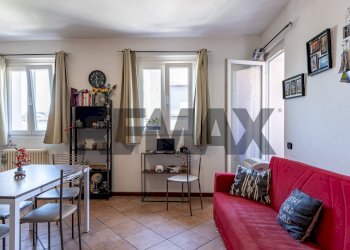 Sala da pranzo - Two-room apartment via Milano
 
40, Cantù - photo 7