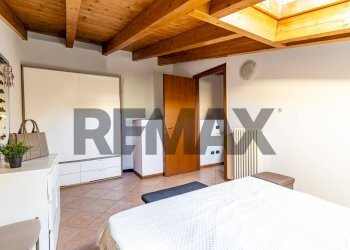 Camera / camera da letto - Two-room apartment via Milano
 
40, Cantù - photo 16