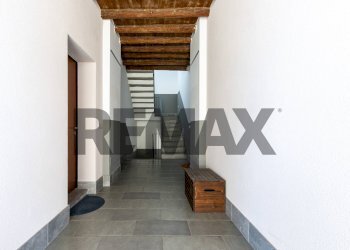Hall / corridoio - Two-room apartment via Milano
 
40, Cantù - photo 18