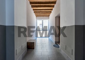 Ricezione / Lobby - Two-room apartment via Milano
 
40, Cantù - photo 19