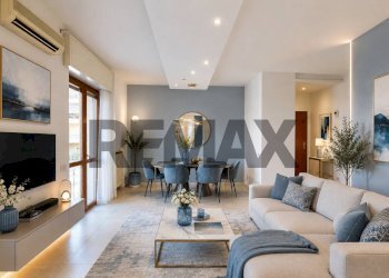 Sala da pranzo - Three-room apartment Piazza Fratelli Kennedy
 
22, Magenta - photo 1