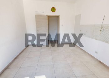 Stanza vuota - Three-room apartment Piazza Fratelli Kennedy
 
22, Magenta - photo 12