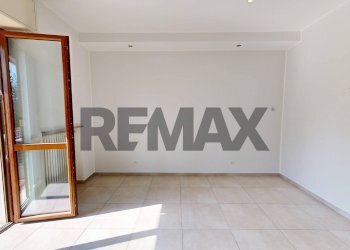 Stanza vuota - Three-room apartment Piazza Fratelli Kennedy
 
22, Magenta - photo 14