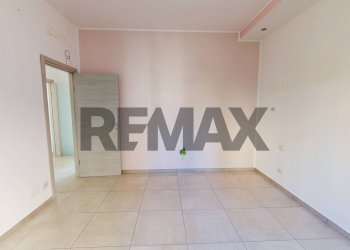 Stanza vuota - Three-room apartment Piazza Fratelli Kennedy
 
22, Magenta - photo 17