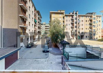 Edificio all\'aperto - Three-room apartment Piazza Fratelli Kennedy
 
22, Magenta - photo 21