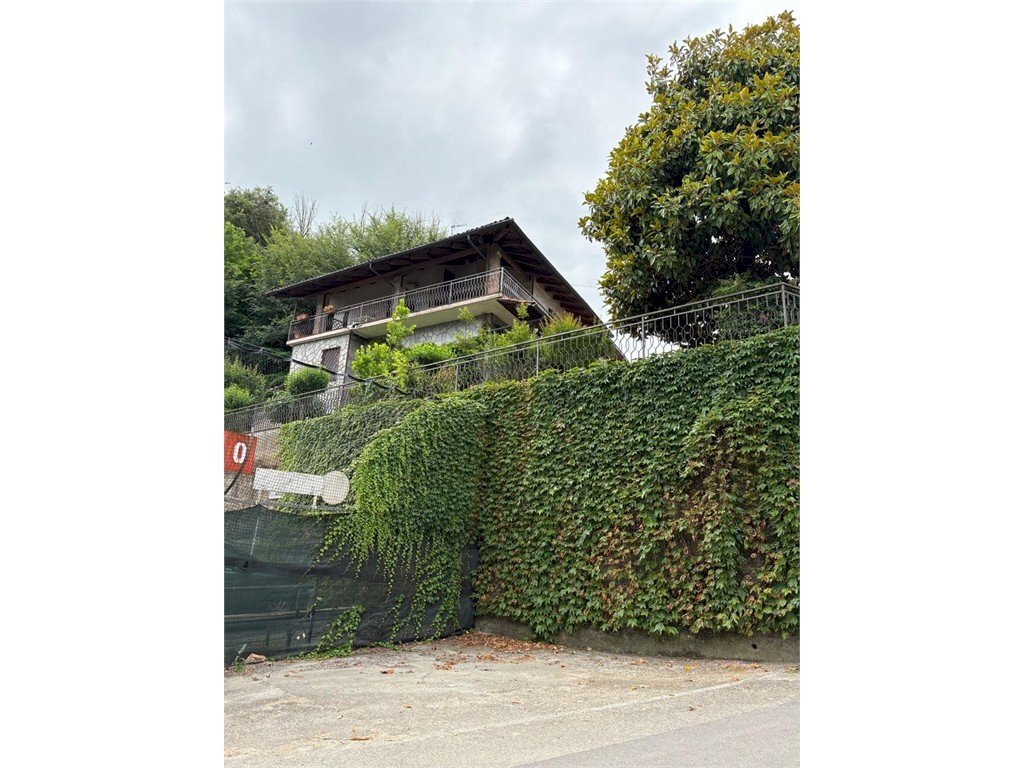 Casa indipendente Tonco - foto 1