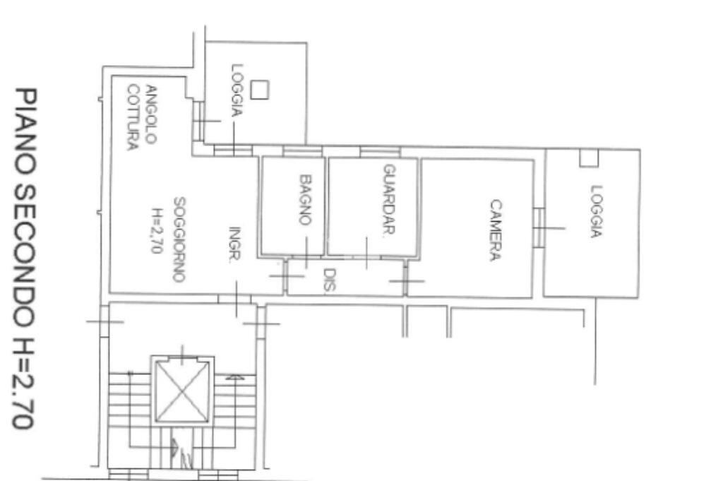 Three-room apartment Via Giambattista Vico, Reggio nell'Emilia - floor plans 1