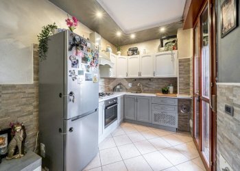 Three-room apartment Via Giambattista Vico, Reggio nell'Emilia - photo 6