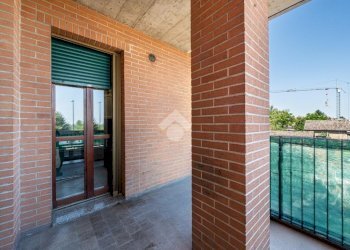 Three-room apartment Via Giambattista Vico, Reggio nell'Emilia - photo 8