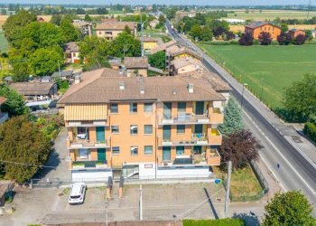Three-room apartment Via Giambattista Vico, Reggio nell'Emilia - photo 36