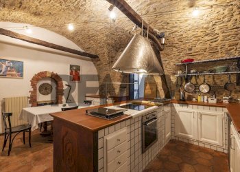 Cucina - Residence VIA GASTALDI
8, Cuasso al Monte - photo 14