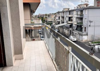 Balcone - Quadrilocale Via Etnea
 
57, Lentini - foto 16