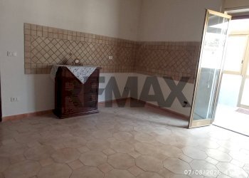 Stanza vuota - Quadrilocale Via Martiri di Via Fani
 
106, Misterbianco - foto 13