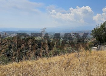 Vista delle montagne - Agricultural land Via Tende
19, Giardini-Naxos - photo 10