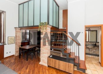 Scale - Two-room apartment Via Pietro Toselli
40, Catania - photo 2