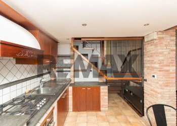 Cucina - Two-room apartment Via Pietro Toselli
40, Catania - photo 5