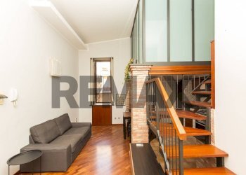 Scale - Two-room apartment Via Pietro Toselli
40, Catania - photo 8