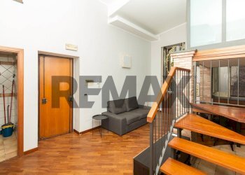 Scale - Two-room apartment Via Pietro Toselli
40, Catania - photo 14