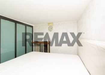Camera / camera da letto - Two-room apartment Via Pietro Toselli
40, Catania - photo 17