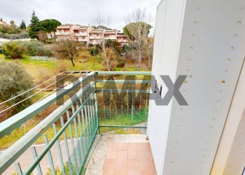 Balcone - Four-room apartment via degli astri
 
26, Perugia - photo 3