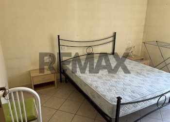 Camera / camera da letto - Two-room apartment Via Della Madonna Alta
140, Perugia - photo 7