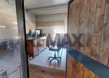 Ufficio - Shed Via Dei Vetturali
2, Assisi - photo 13