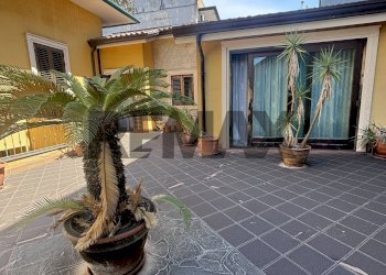 Terrazza - Independent house Via Ulivi
 
89, San Gregorio di Catania - photo 2