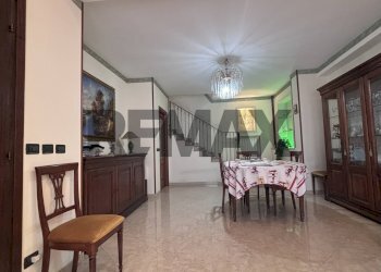 Sala da pranzo - Independent house Via Ulivi
 
89, San Gregorio di Catania - photo 29