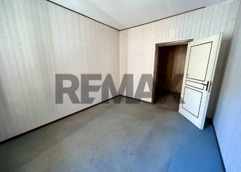 Stanza vuota - Casa semi indipendente via Adamello
 
1/5, Artogne - foto 1