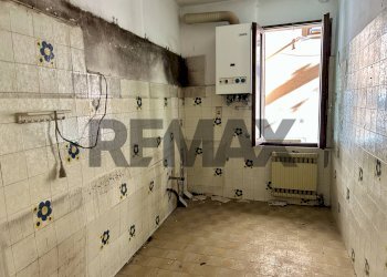 Stanza vuota - Casa semi indipendente via Adamello
 
1/5, Artogne - foto 9