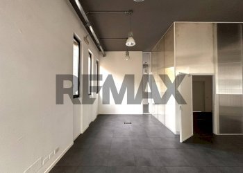 Hall / corridoio - Ufficio Via Madonna Della Neve
37, Bergamo - foto 4
