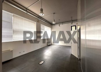Stanza vuota - Ufficio Via Madonna Della Neve
37, Bergamo - foto 20