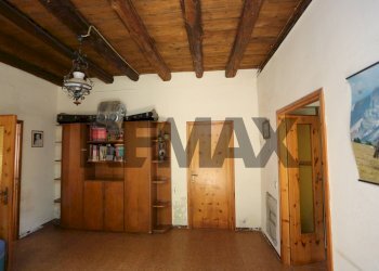 Hall / corridoio - Quadrilocale Via Enrico Caffi
 
2, San Pellegrino Terme - foto 5