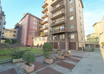 Edificio all\'aperto - Bilocale via Quarenghi
 
42, Bergamo - foto 5