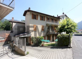 Casa all\'aperto - Box via Enrico Caffi
 
2, San Pellegrino Terme - photo 1