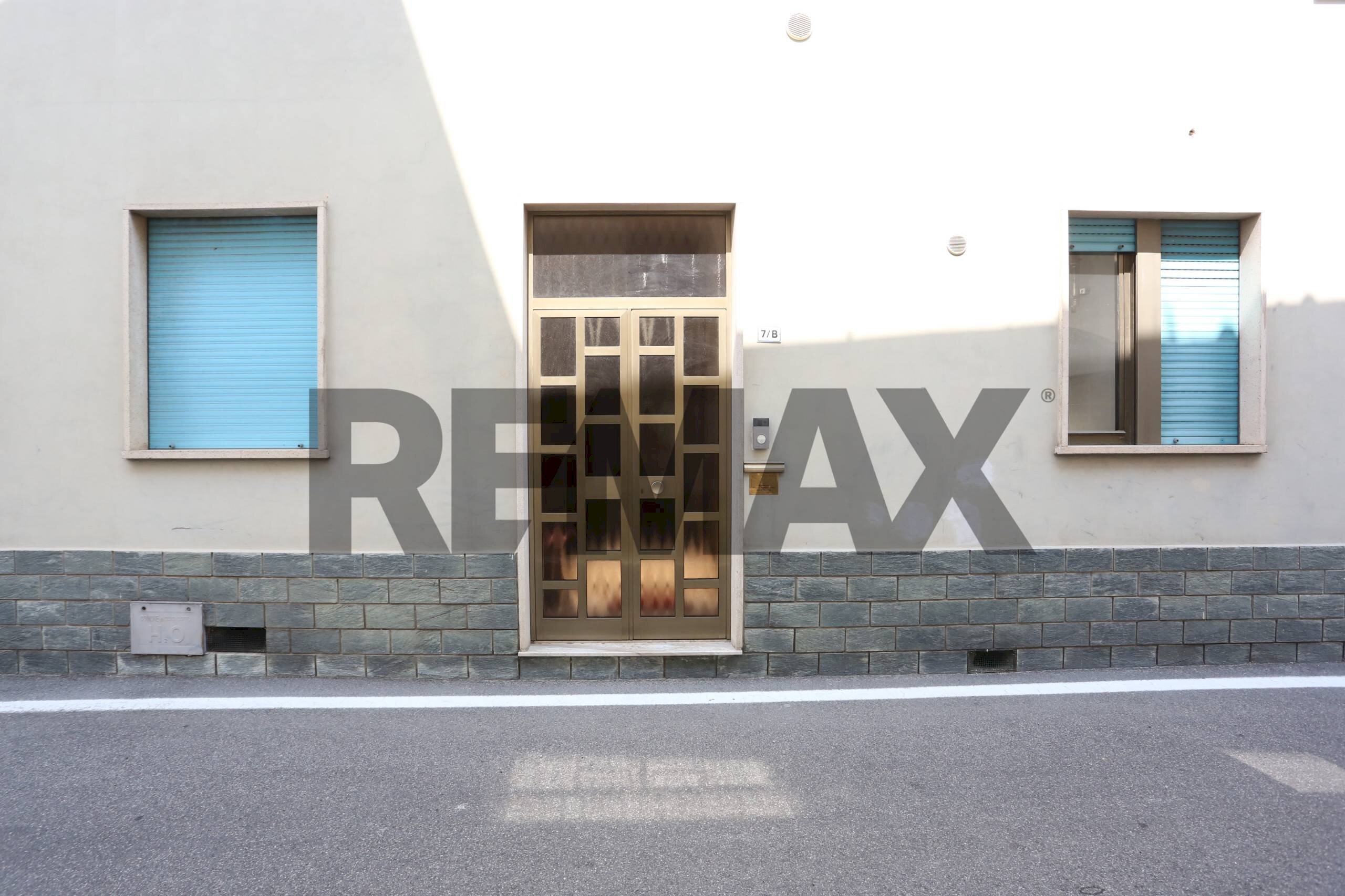 Edificio all\'aperto - Quadrilocale Via Giuseppe Garibaldi
7/B, Osio Sotto - foto 3