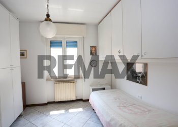 Camera / camera da letto - Quadrilocale Via Giuseppe Garibaldi
 
7/B, Osio Sotto - foto 15