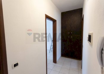 Hall / corridoio - Appartamento Via S. Martino
 
23, Salsomaggiore Terme - foto 16
