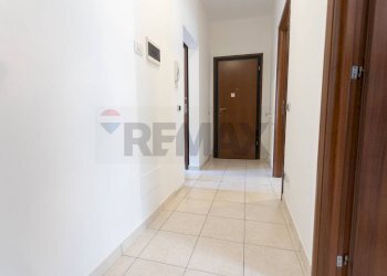 Hall / corridoio - Appartamento Via S. Martino
 
23, Salsomaggiore Terme - foto 23