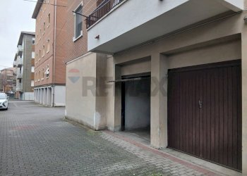 Edificio all\'aperto - Box Via Salvo d'acquisto
 
9, Salsomaggiore Terme - photo 2