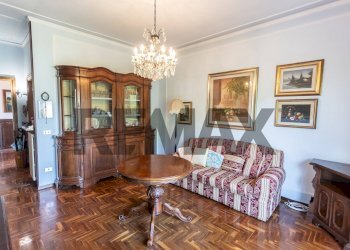 Soggiorno - Appartamento Via Armando Diaz
 
11, Salsomaggiore Terme - foto 4