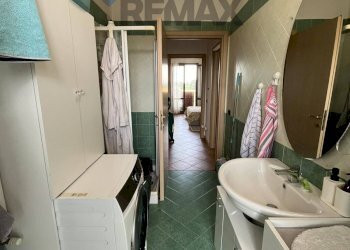Bagno - Two-room apartment Via Parmigianino
 
20, Roccabianca - photo 13