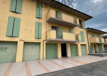 Edificio all\'aperto - Two-room apartment Via Parmigianino
 
20, Roccabianca - photo 15