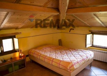 Camera / camera da letto - Semi-detached house Località case nuove
 
94, Salsomaggiore Terme - photo 11