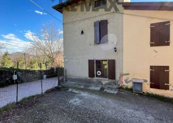 Casa all\'aperto - Semi-detached house Località case nuove
 
94, Salsomaggiore Terme - photo 17