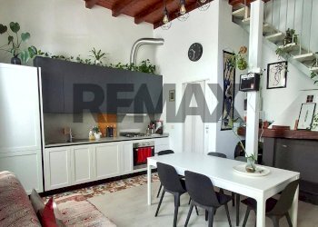Sala da pranzo - Semi-detached house via cascina sant'anna
 
7, Bernareggio - photo 3