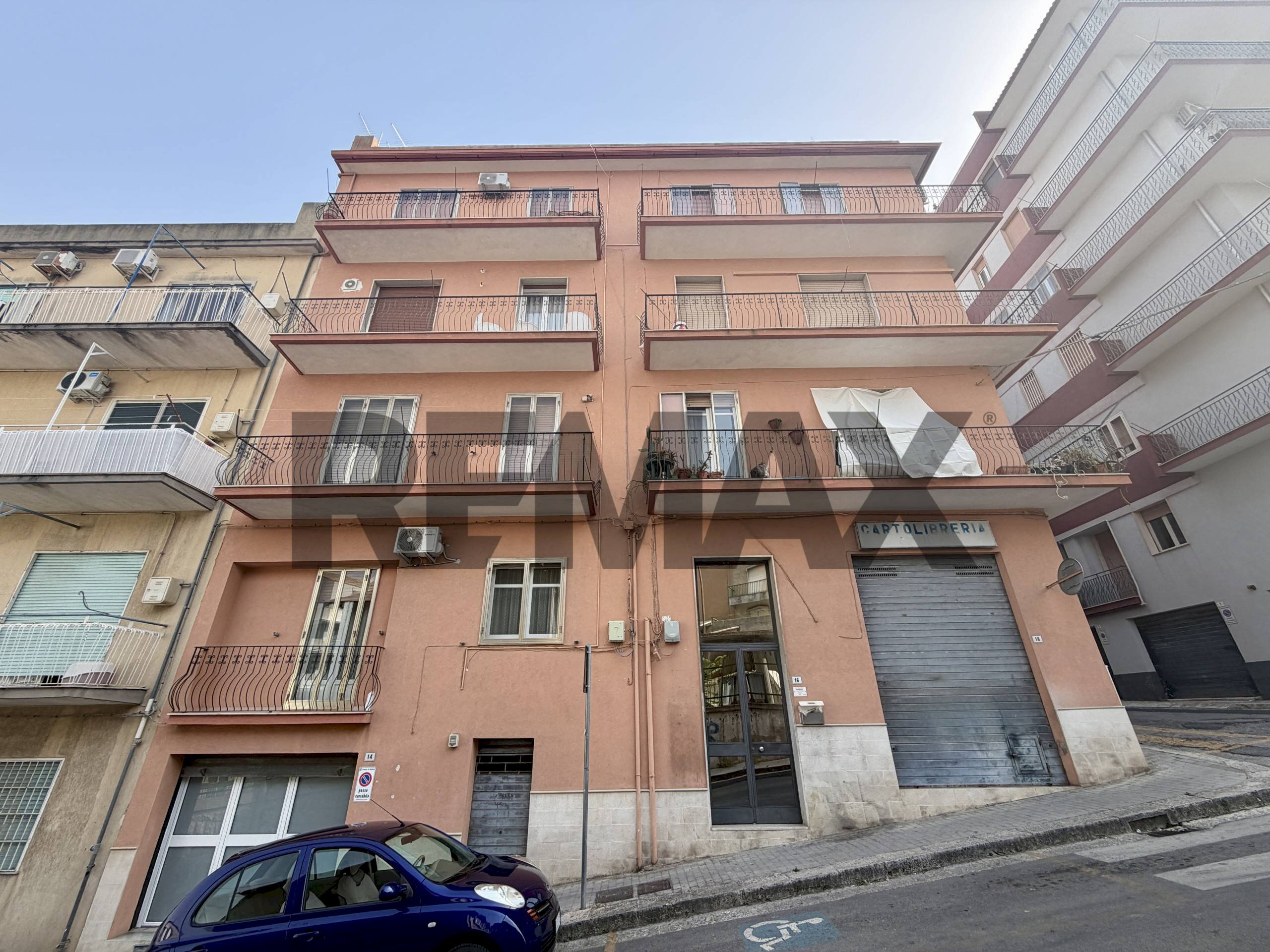 Edificio all\'aperto - Apartment Via Ruggero Leoncavallo
16, Ragusa - photo 2