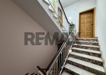 Scale - Apartment Via Ruggero Leoncavallo
 
16, Ragusa - photo 6