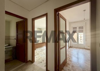 Hall / corridoio - Apartment Via Ruggero Leoncavallo
 
16, Ragusa - photo 21